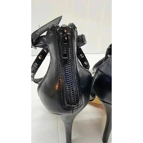 Rock & Republic Women's Spiked Heels with Spikes and  size 6M - Picture 7 of 14
